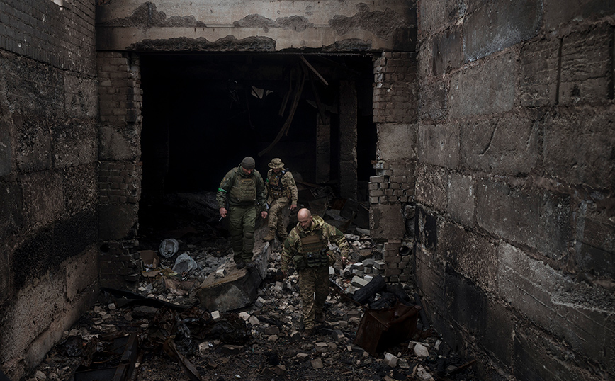 «Ανακαλύψαμε δέκα θαλάμους βασανιστηρίων», λένε οι ουκρανικές δυνάμεις από το Χάρκοβο