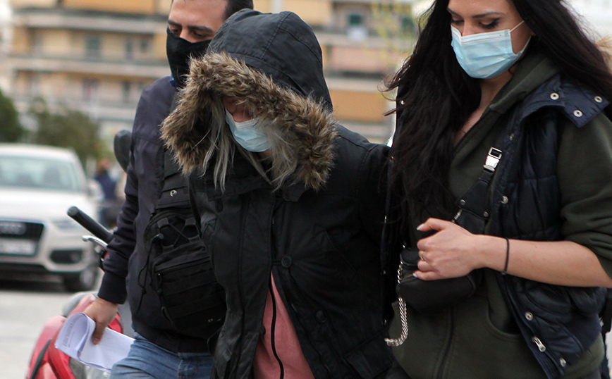 Ρούλα Πισπιρίγκου: «Εκείνη πήρε τα ανώνυμα τηλεφωνήματα» – Η πλευρά του Μάνου αναγνώρισε τη φωνή της