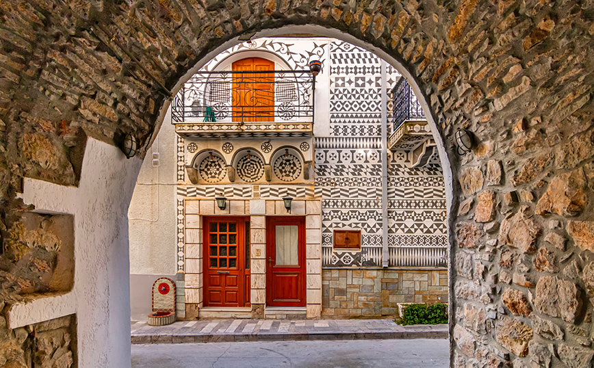 Όμορφη, γραφική γωνιά στο Πυργί στη Χίο Όμορφη, γραφική γωνιά στο Πυργί στη Χίο