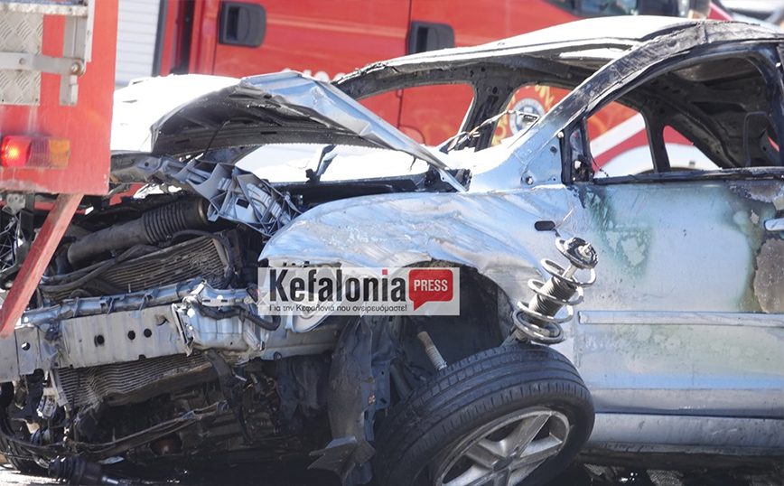 Κεφαλονιά: Περιγραφές σοκ για το τροχαίο με τον απανθρακωμένο 17χρονο – «Πήρε 10 κολωνάκια το αμάξι, λαμπάδιασε αμέσως»