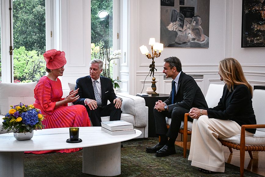 Κυριάκος Μητσοτάκης: Συναντήθηκε στο Μέγαρο Μαξίμου με το βασιλικό ζεύγος του Βελγίου