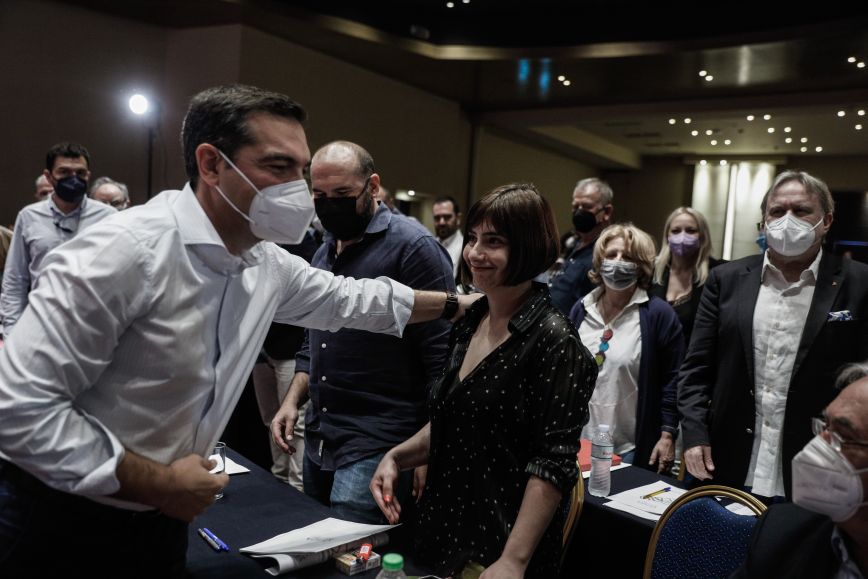 ΣΥΡΙΖΑ: Τη Ράνια Σβίγγου προτείνει ο Αλέξης Τσίπρας για νέα γραμματέα της Κεντρικής Επιτροπής