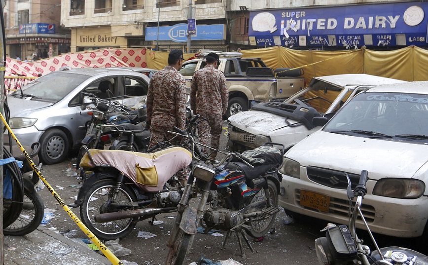 Πακιστάν: Έκρηξη βόμβας στο Καράτσι με 13 τραυματίες