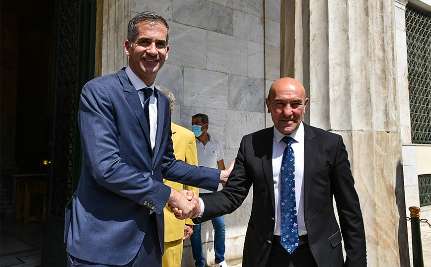 Συνάντηση του Δημάρχου Αθηναίων με τον Δήμαρχο Σμύρνης στην Αθήνα