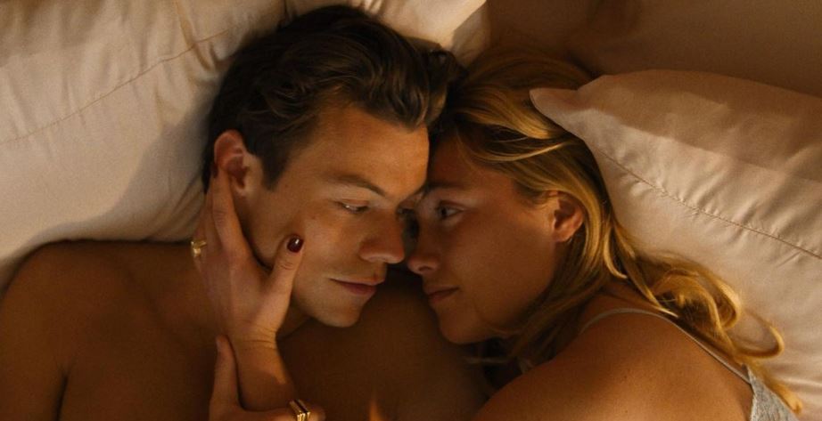 «Don’t Worry Darling»: Ο Χάρι Στάιλς επιστρέφει στη μεγάλη οθόνη – Δείτε το τρέιλερ με τις ερωτικές σκηνές