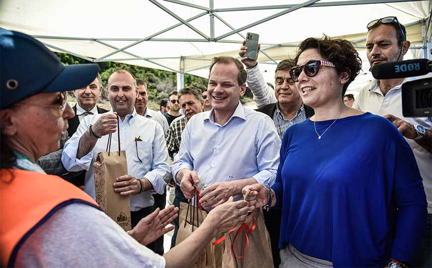 Επίσκεψη Κώστα Αχ. Καρμανλή σε εργοτάξιο της Γραμμής 4 Επίσκεψη Κώστα Αχ. Καρμανλή σε εργοτάξιο της Γραμμής 4