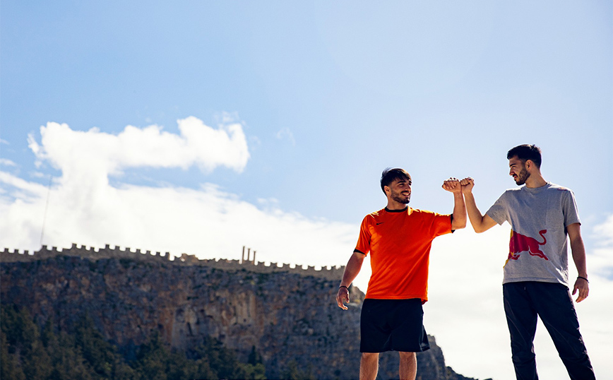Ρεντ Μπουλ στη Λίνδο Ρεντ Μπουλ στη Λίνδο