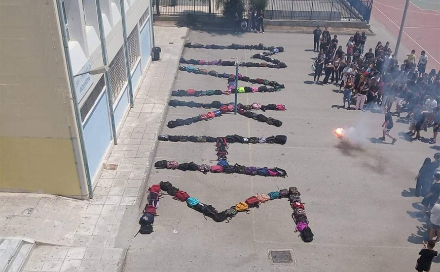 Αυτοκτονία 14χρονου στον Κολωνό: Το συγκινητικό «αντίο» των συμμαθητών του