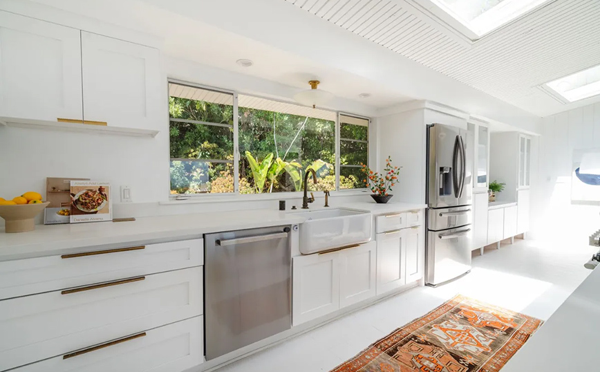 Το σπίτι της Έμα Στόουν στο Μαλιμπού Το σπίτι της Έμα Στόουν στο Μαλιμπού