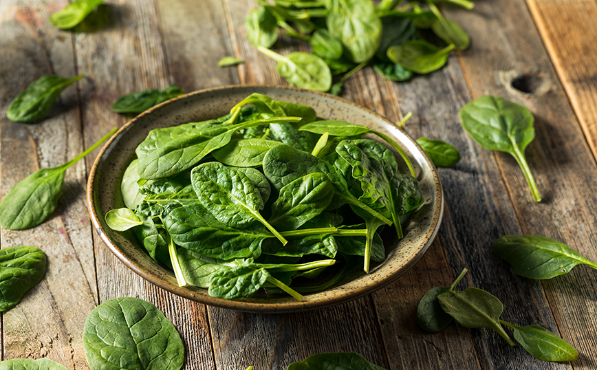 Σπανάκι: Ένα λαχανικό πλούσιο σε θρεπτικά συστατικά, αλλά όχι για όλους