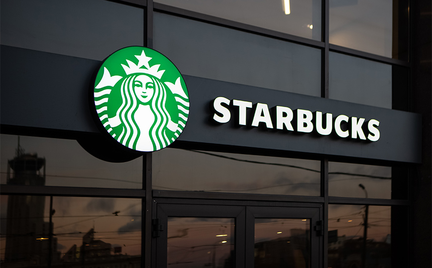 Starbucks: Αποχωρεί από τη Ρωσία μετά από 15 χρόνια και κλείνει 130 καταστήματα