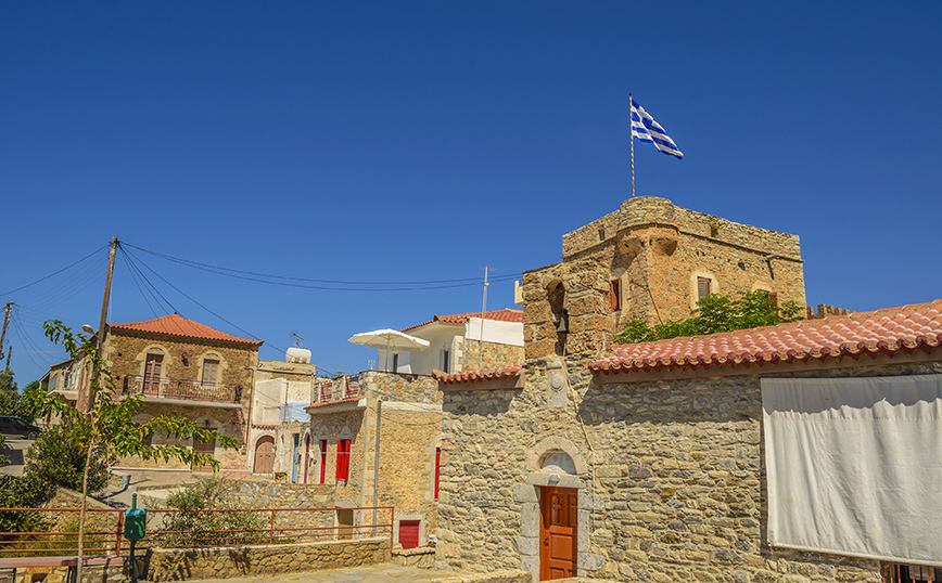 Κτίρια παραδοσιακής αρχιτεκτονικής στην Τραχήλα στη Μεσσηνία Κτίρια παραδοσιακής αρχιτεκτονικής στην Τραχήλα στη Μεσσηνία