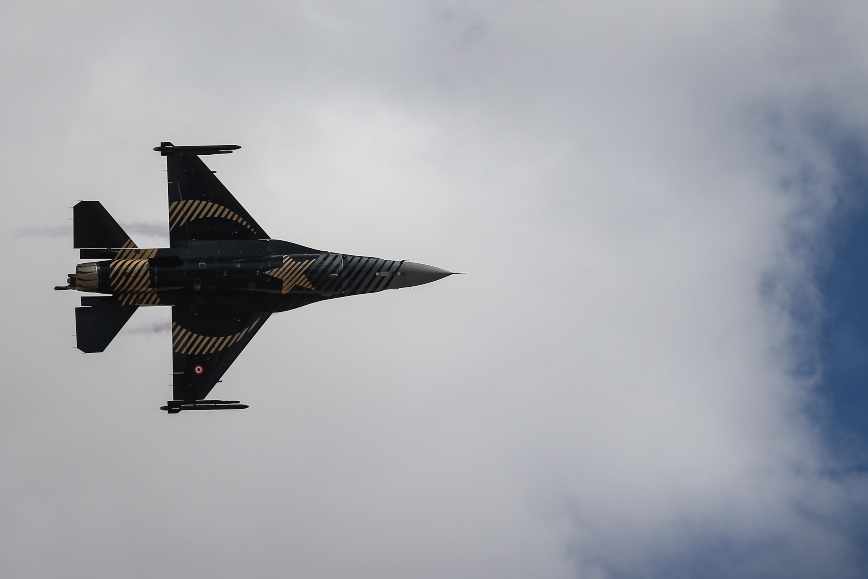 Τουρκικά F-16 πέταξαν πάνω από Οινούσσες, Παναγιά και τις ακτές της Χίου