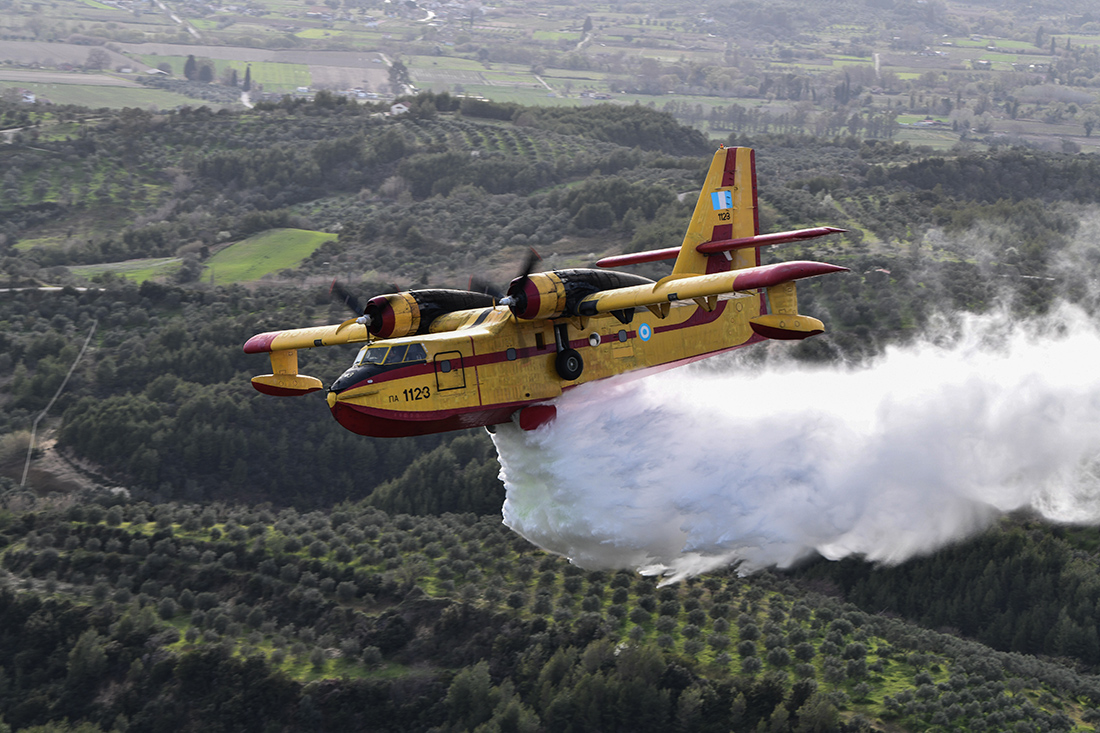 Την Παρασκευή στη Βουλή το πρόγραμμα απόκτησης επτά νέων αεροσκαφών καναντέρ