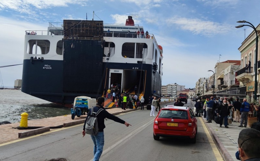 Έδεσε στο λιμάνι της Χίου το «Νήσος Σάμος» Έδεσε στο λιμάνι της Χίου το «Νήσος Σάμος»