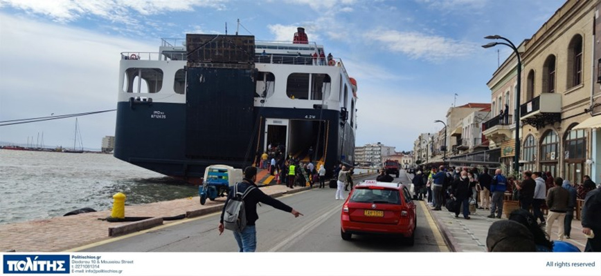 Έδεσε στο λιμάνι της Χίου το «Νήσος Σάμος» Έδεσε στο λιμάνι της Χίου το «Νήσος Σάμος»