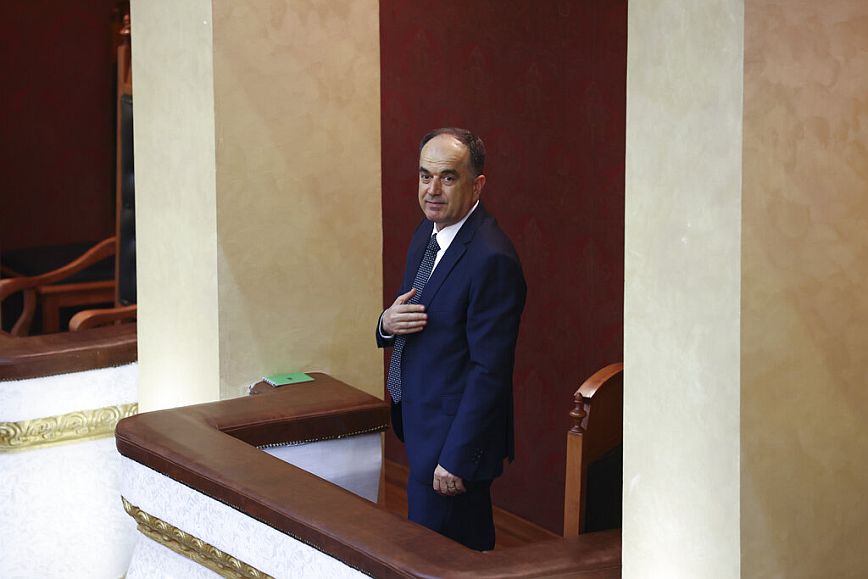 Αλβανία: Ο αρχηγός των ενόπλων δυνάμεων Μπαϊράμ Μπεγκάι εξελέγη πρόεδρος της χώρας