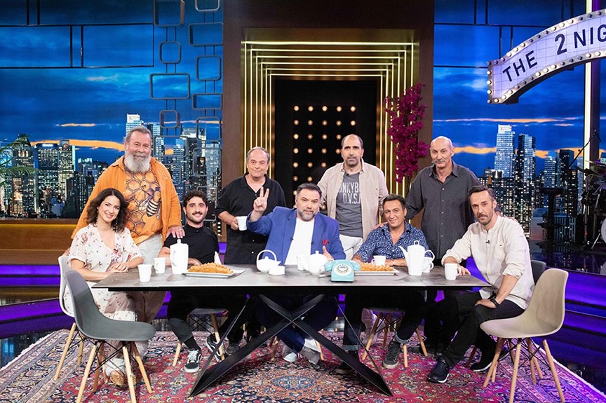 Γρηγόρης Αρναούτογλου: Αυλαία για το «The 2Night Show» – «Ήταν μια δύσκολη χρονιά, δεν αντέξαμε μόνο, αλλά πολλές φορές κερδίσαμε»