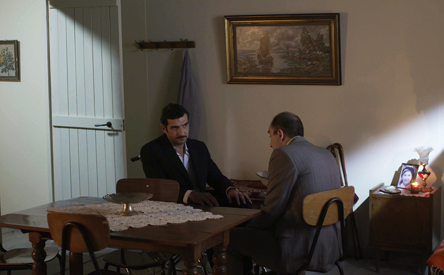 Άγριες Μέλισσες Άγριες Μέλισσες