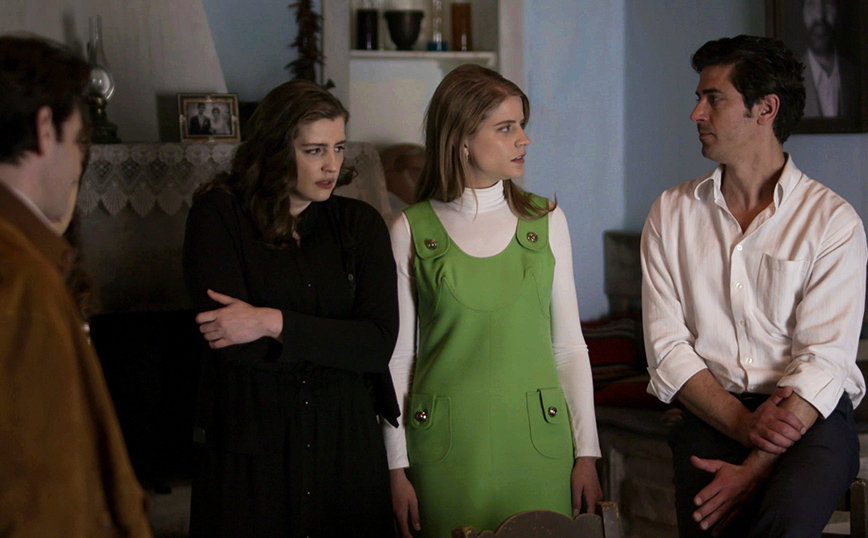 Άγριες Μέλισσες Άγριες Μέλισσες