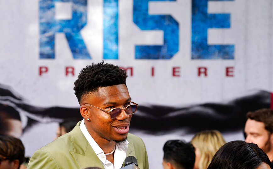 Πρεμιέρα της ταινίας για τη ζωή του Γιάννη Αντετοκούνμπο Πρεμιέρα της ταινίας για τη ζωή του Γιάννη Αντετοκούνμπο