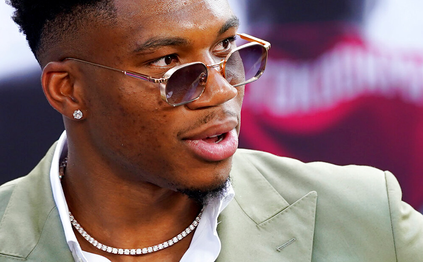 Πρεμιέρα της ταινίας για τη ζωή του Γιάννη Αντετοκούνμπο Πρεμιέρα της ταινίας για τη ζωή του Γιάννη Αντετοκούνμπο