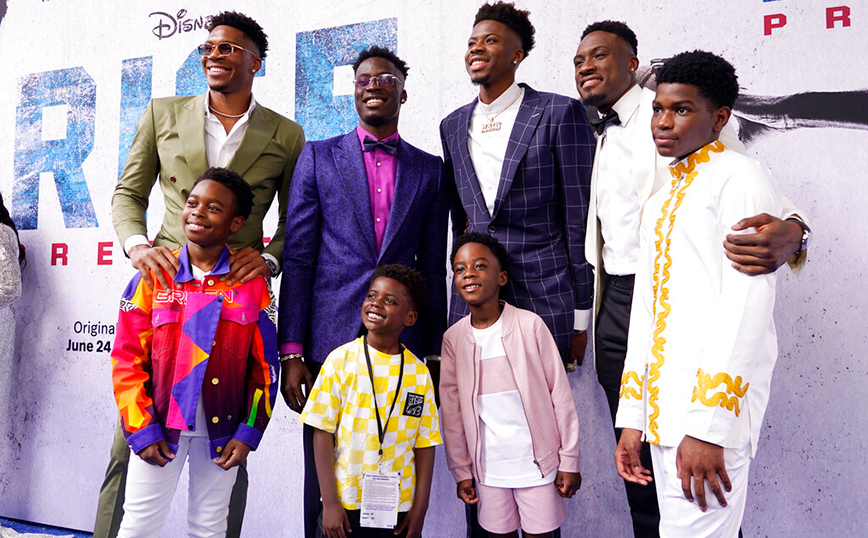 Πρεμιέρα της ταινίας για τη ζωή του Γιάννη Αντετοκούνμπο Πρεμιέρα της ταινίας για τη ζωή του Γιάννη Αντετοκούνμπο