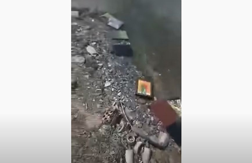 Εύβοια: Η παραλία γέμισε με θρησκευτικές εικόνες – Δείτε βίντεο