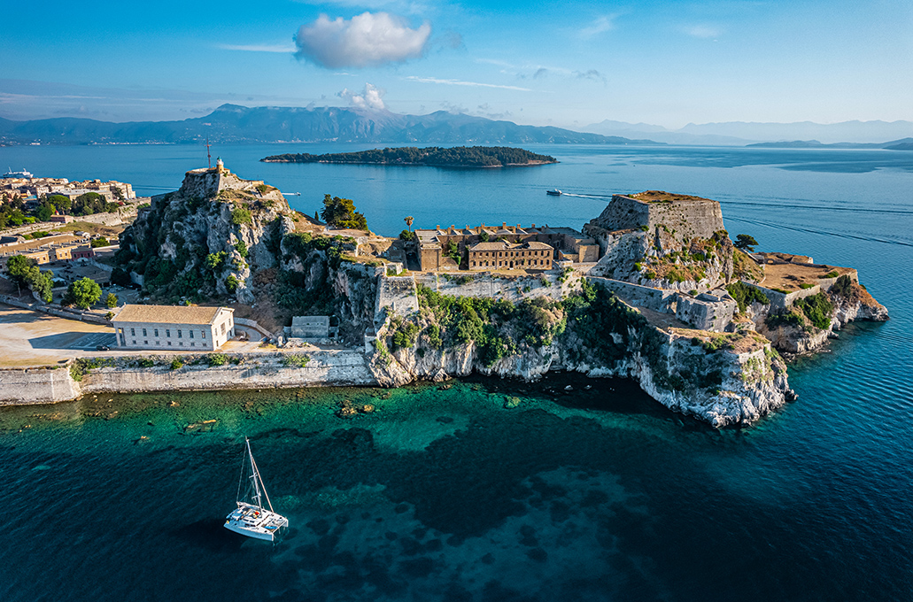 Παλαιό Φρούριο Κέρκυρας: Ο πιστός φρουρός στο νησί των Φαιάκων