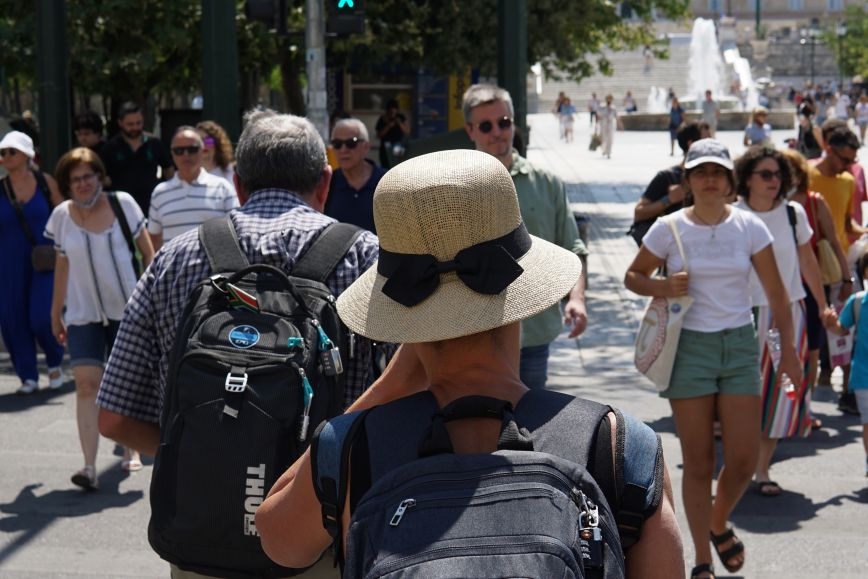 Καιρός: Θερμοκρασίες έως 39 °C σήμερα, 41 °C την Πέμπτη – Η εξέλιξη μέχρι τη Δευτέρα