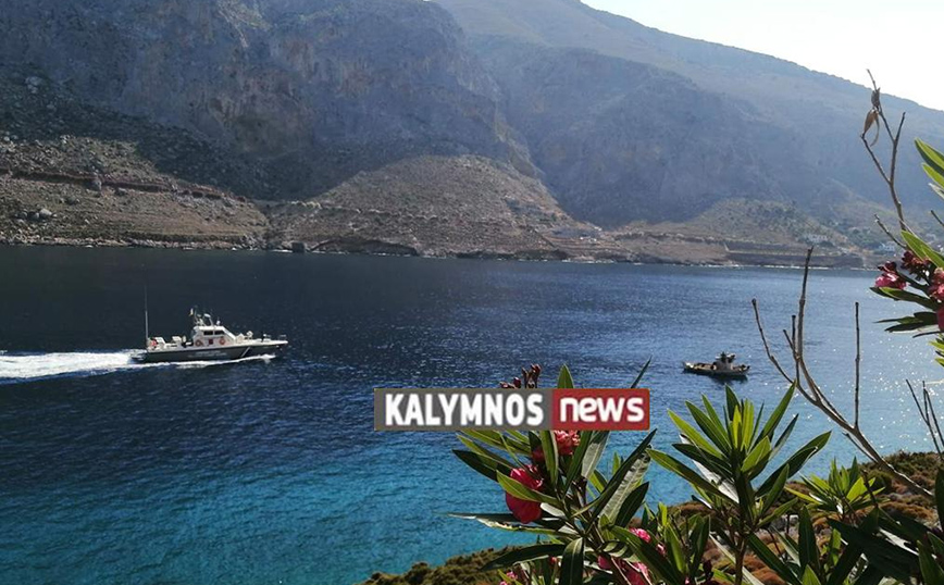 Αυτοκίνητο έπεσε στη θάλασσα στην περιοχή Αργινώντα στην Κάλυμνο Αυτοκίνητο έπεσε στη θάλασσα στην περιοχή Αργινώντα στην Κάλυμνο