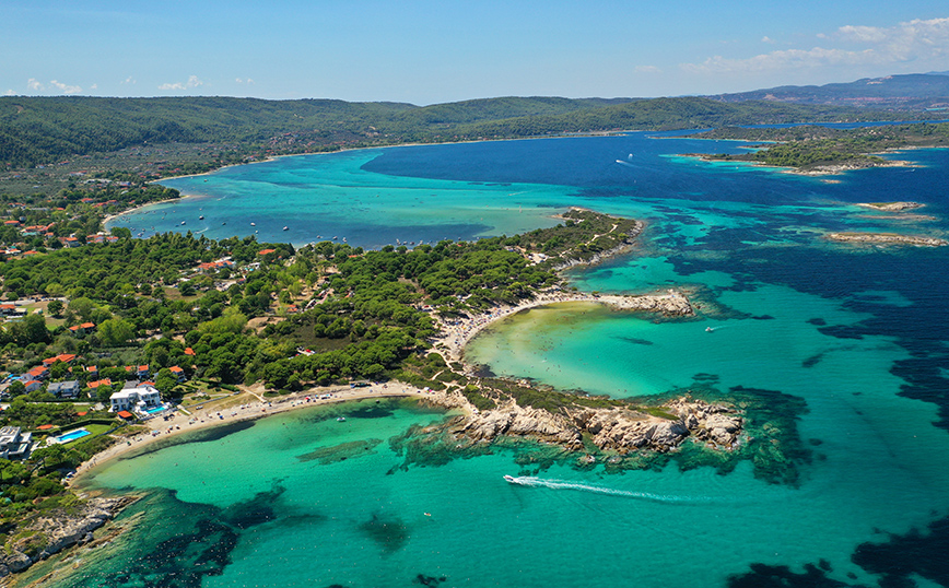 Στην τρίτη θέση παγκοσμίως η Ελλάδα στον τουρισμό για ήλιο και θάλασσα