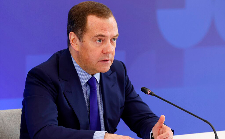Ο Μεντβέντεφ συγκρίνει τον Φρίντριχ Μερτς με τον Γιόζεφ Γκέμπελς