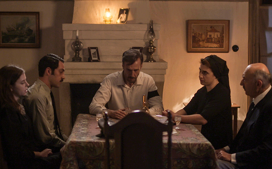 Άγριες Μέλισσες Άγριες Μέλισσες