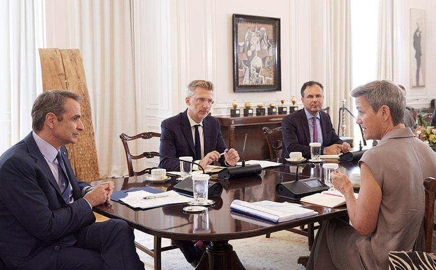 Συνάντηση Κυριάκου Μητσοτάκη με Μαργκρέτε Βεστάγκερ