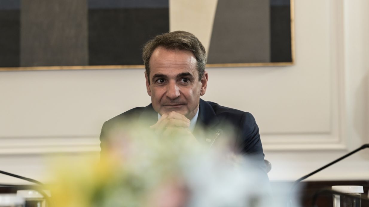 Κυβερνητικές συσκέψεις για το καλάθι της ΔΕΘ – «Κλειδώνουν» τα νέα μέτρα στήριξης