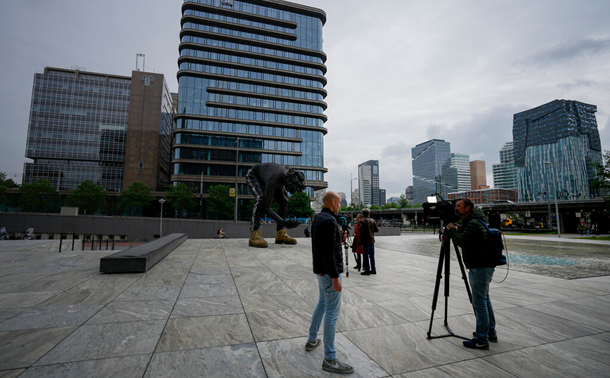 δίκη για τη δολοφονία του Πέτερ Ντε Βρις δίκη για τη δολοφονία του Πέτερ Ντε Βρις