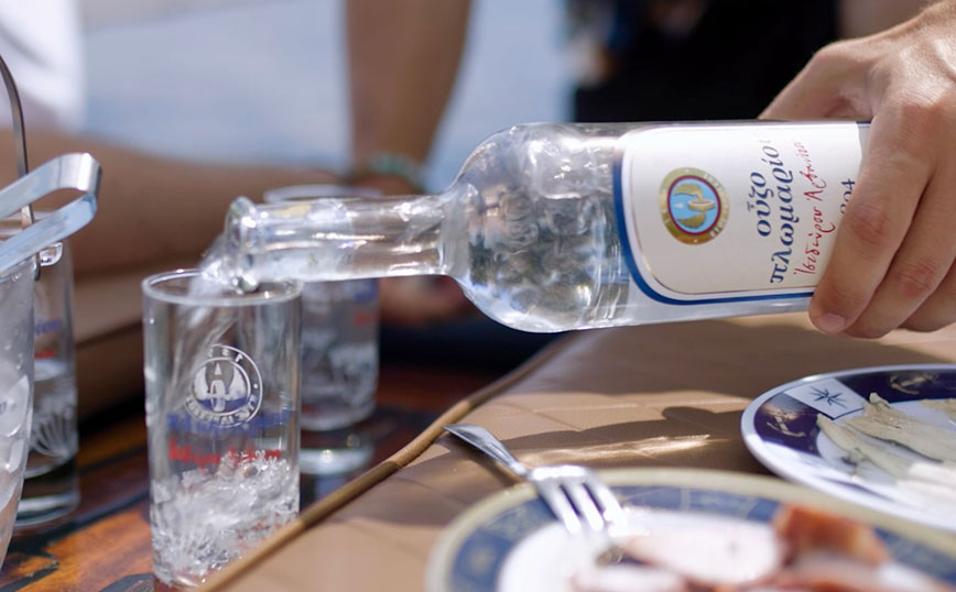 Ούζο πλωμαρίου Ούζο πλωμαρίου