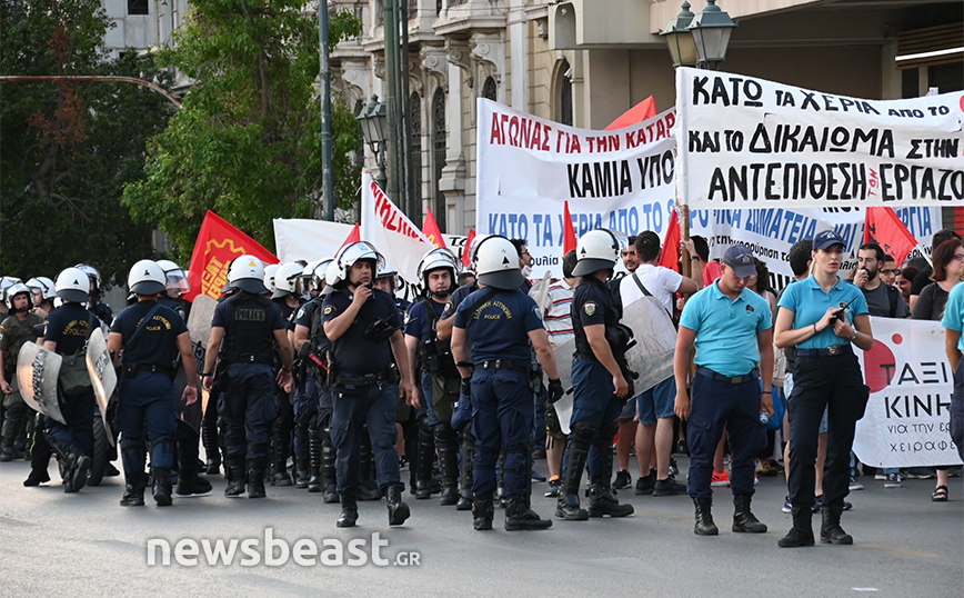 Πορεία συνδικάτων κατά του νόμου Χατζηδακη Πορεία συνδικάτων κατά του νόμου Χατζηδακη