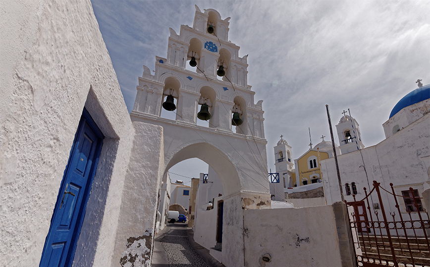 Καμπαναριό στο Μεγαλοχώρι