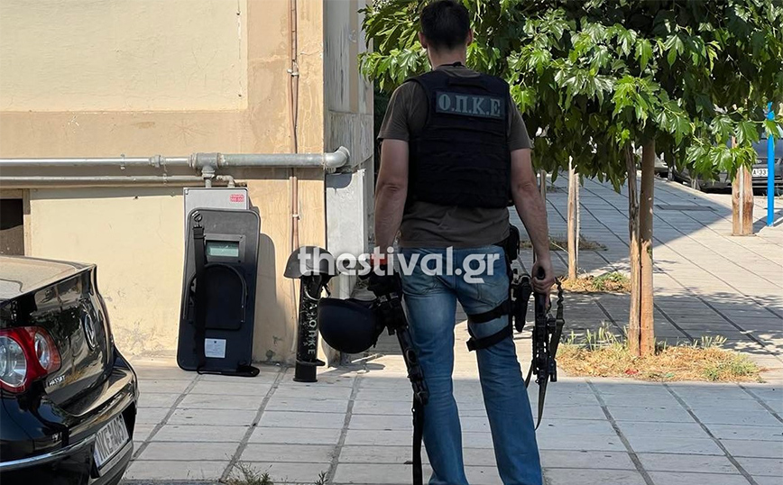 Άντρας σε αμόκ άνοιξε πυρ μπροστά στα παιδιά του στη Θεσσαλονίκη