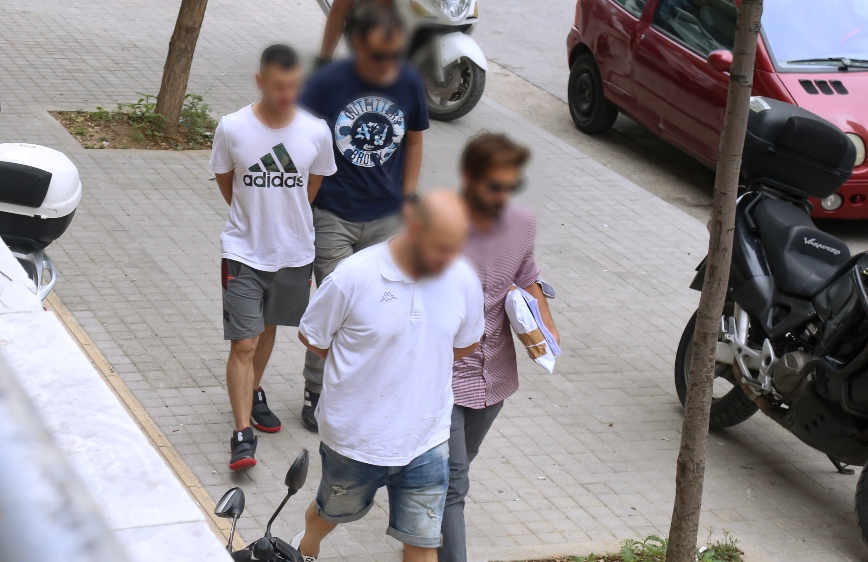 Θεσσαλονίκη: Ποινική δίωξη σε βάρος του 32χρονου που άνοιξε πυρ μπροστά στα παιδιά του