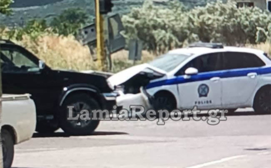 Λαμία: Εικόνες από τη σύγκρουση περιπολικού με αγροτικό