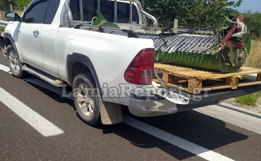 Τροχαίο στην εθνική οδό με τέσσερα οχήματα Τροχαίο στην εθνική οδό με τέσσερα οχήματα