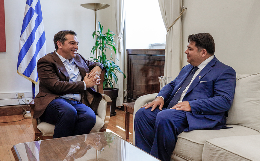 Συνάντηση του Αλέξη Τσίπρα με τον Τζωρτζ Τσούνη Συνάντηση του Αλέξη Τσίπρα με τον Τζωρτζ Τσούνη