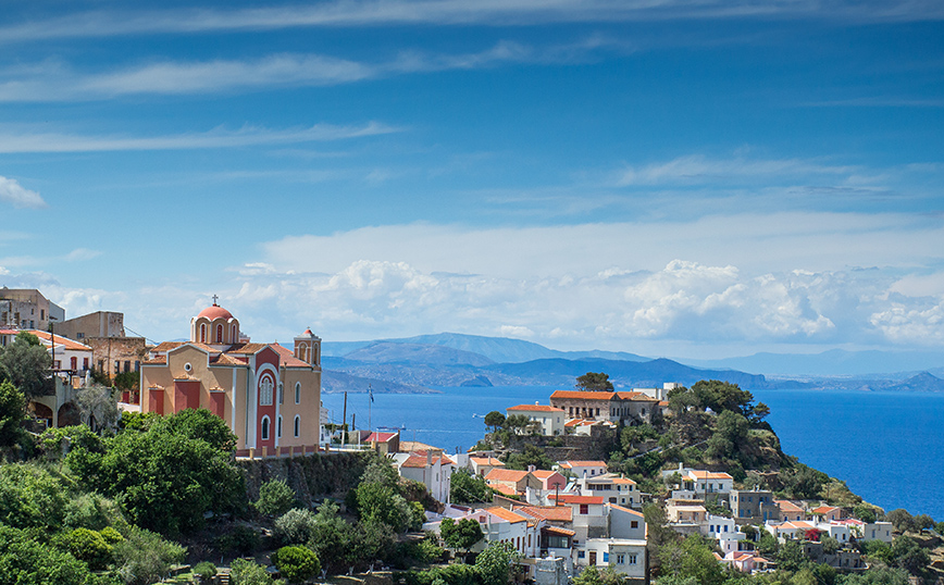 Η Ιουλίδα στην Τζια Η Ιουλίδα στην Τζια