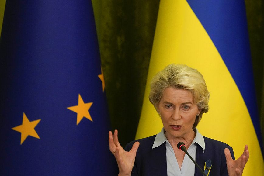 Ουκρανία: Η Ούρσουλα φον ντερ Λάιεν υποσχέθηκε απάντηση την προσεχή εβδομάδα για την ένταξη στην ΕΕ