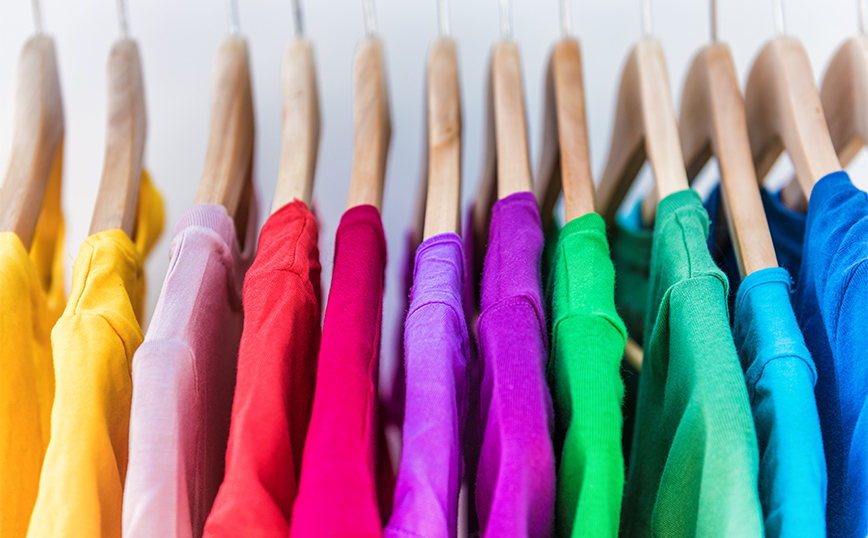 Χρωματιστές μπλούζες Χρωματιστές μπλούζες