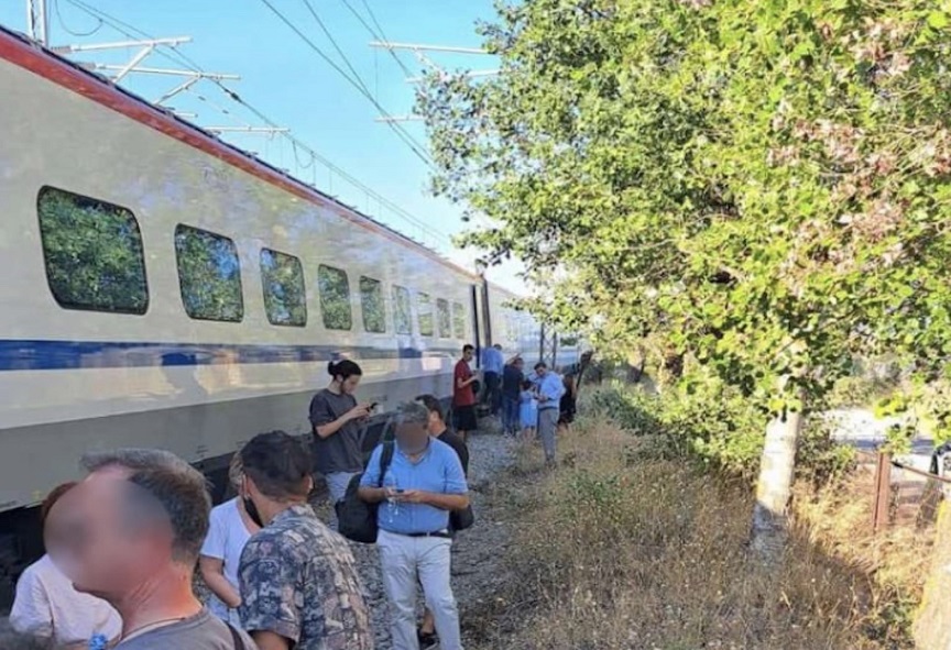 ΡΑΣ: Αυτεπάγγελτη έρευνα για τις ακινητοποιήσεις των αμαξοστοιχιών της Hellenic Τrain