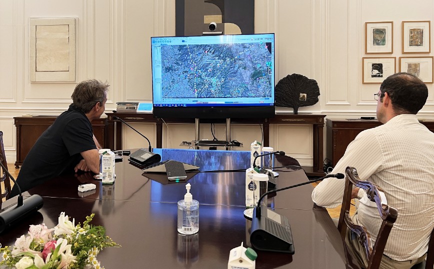 Κυριάκος Μητσοτάκης: Ενημερώθηκε για τις φωτιές σε Πεντέλη – Μεγαλόπολη